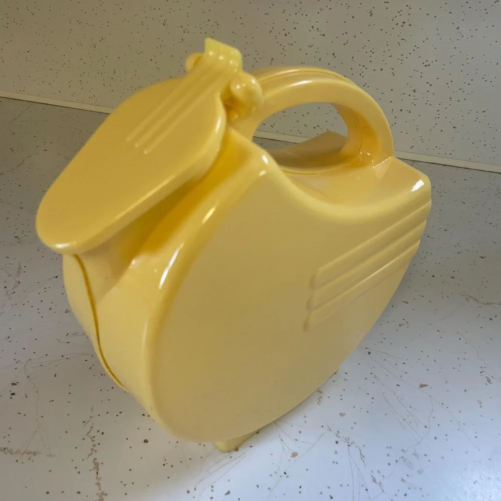 VTG 50s Art Deco Canary Yellow Plastic Disc Pitcher Mid-Century Atomic Retro